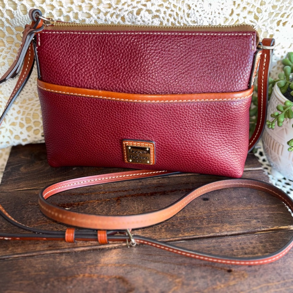 Dooney & Bourke Wine Leather Crossbody Bag perfect condition - Picture 2 of 11